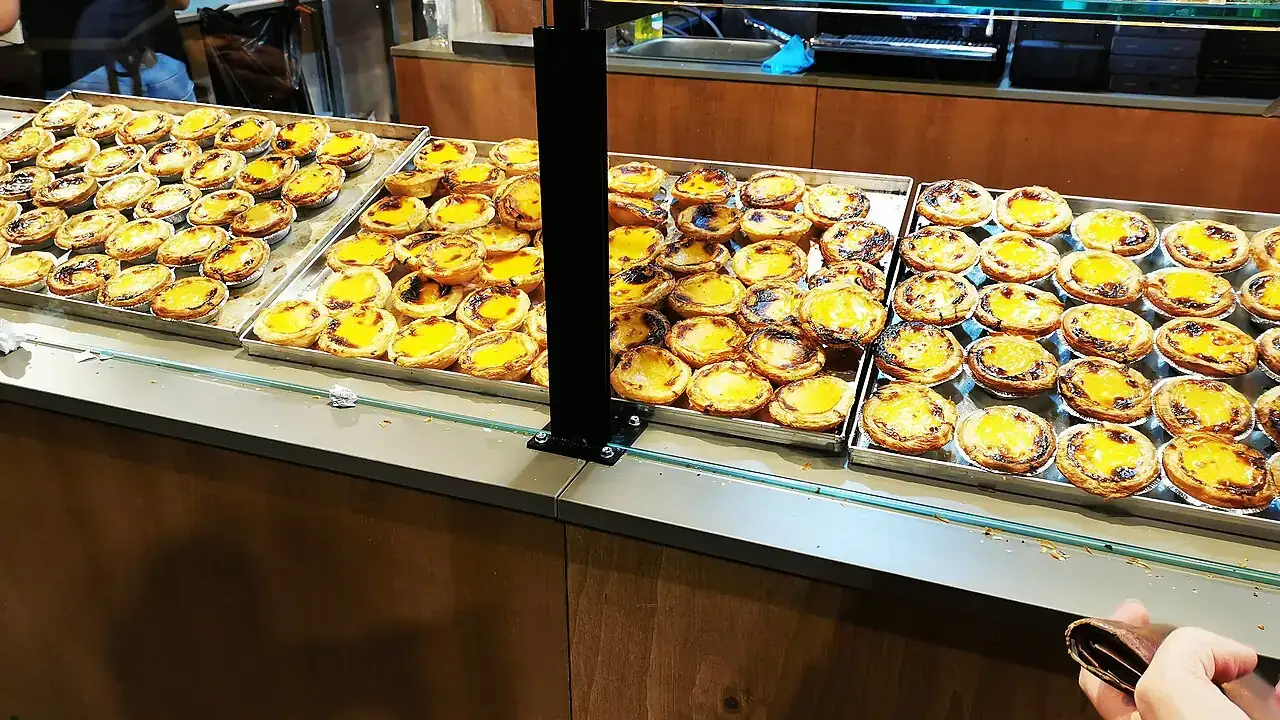 Bakery counter of custard tarts